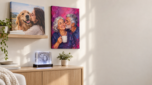 3D Crystal Photo vs Digital Photo Frame: Which Is the Better Gift?