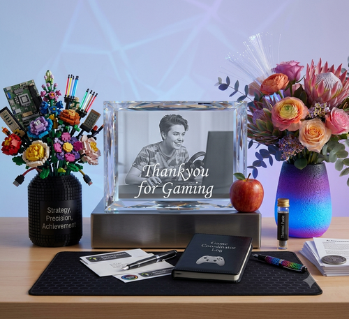 Gamer Photo Crystal Gift Ideas That Celebrate Their World